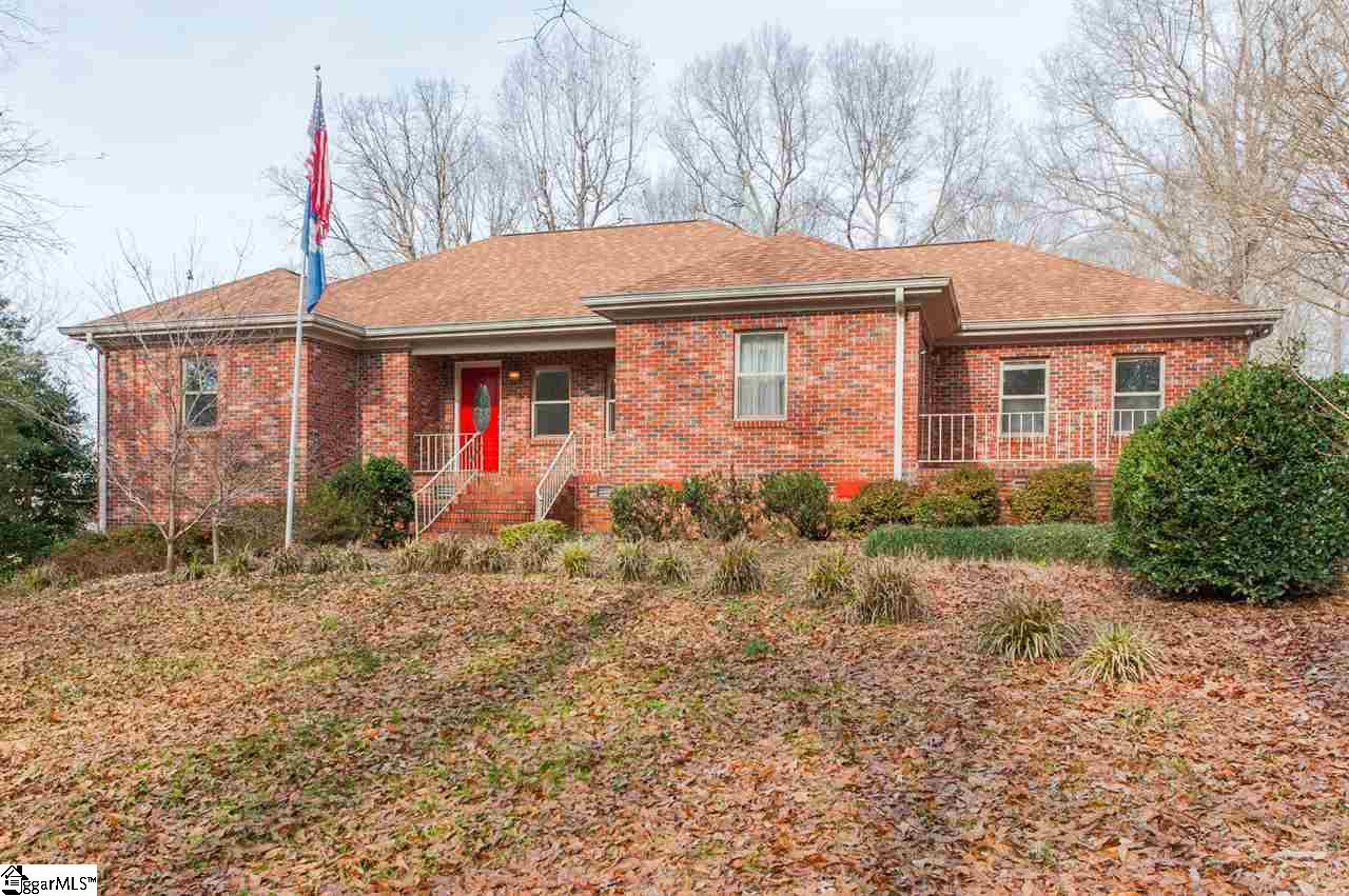 2191 Cooley Road Gray Court, SC 29645 - Photo 2 of 35