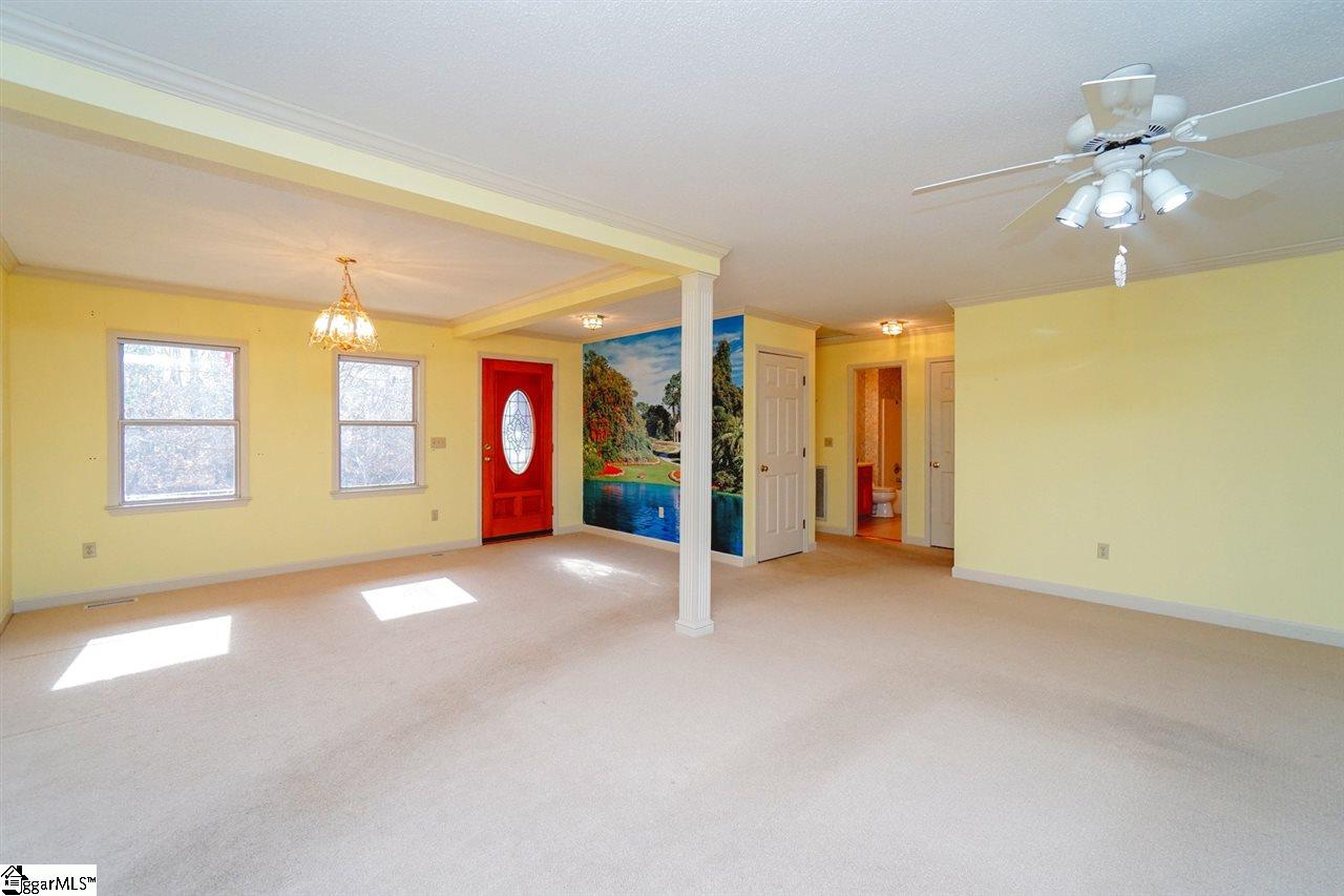 2191 Cooley Road Gray Court, SC 29645 - Photo 12 of 35