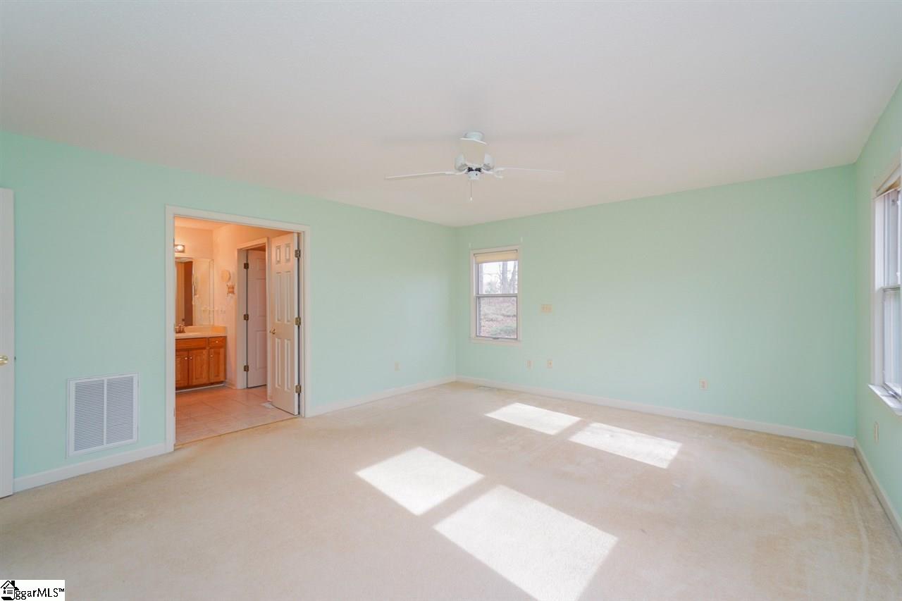 2191 Cooley Road Gray Court, SC 29645 - Photo 22 of 35