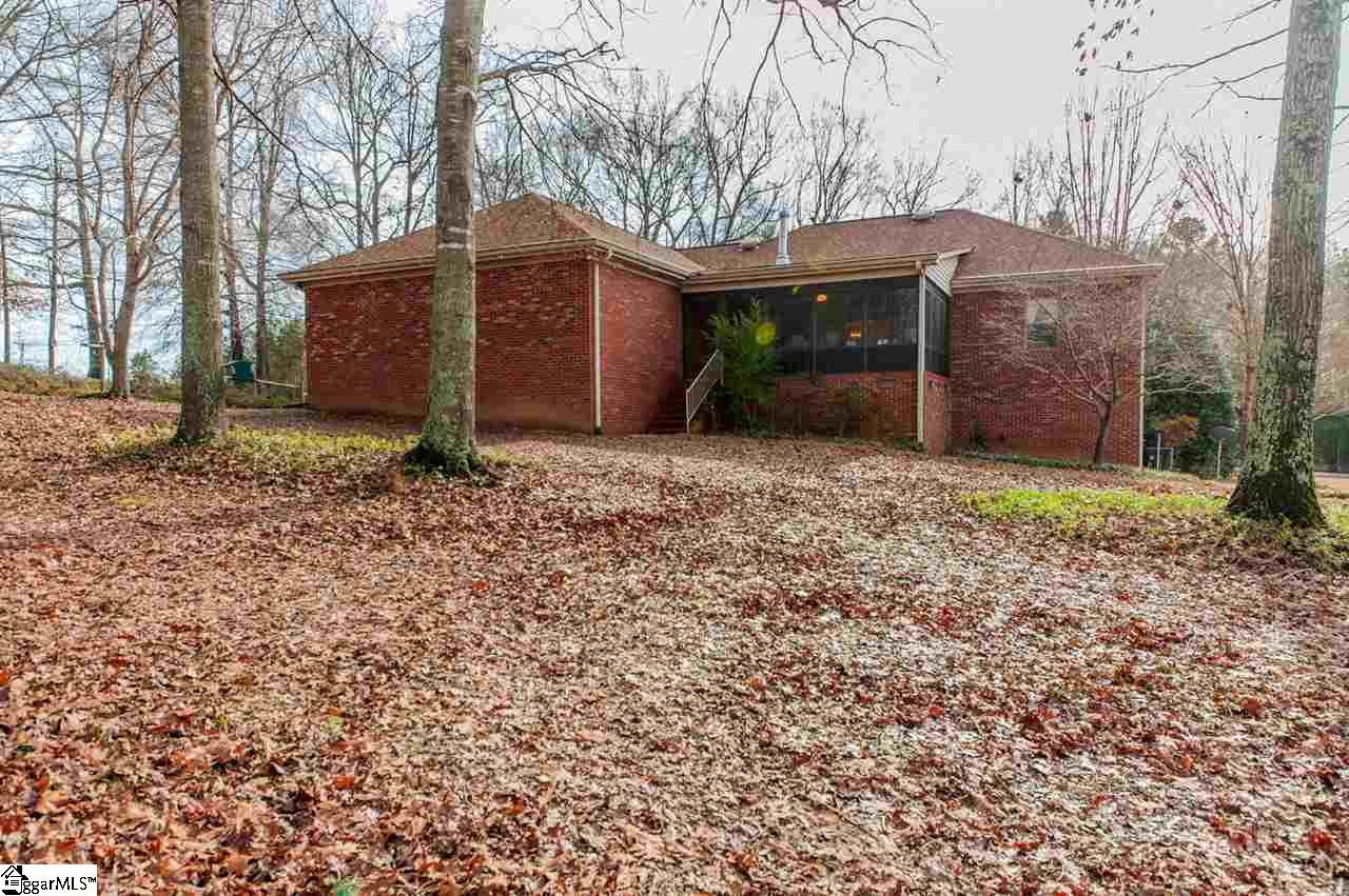 2191 Cooley Road Gray Court, SC 29645 - Photo 6 of 35