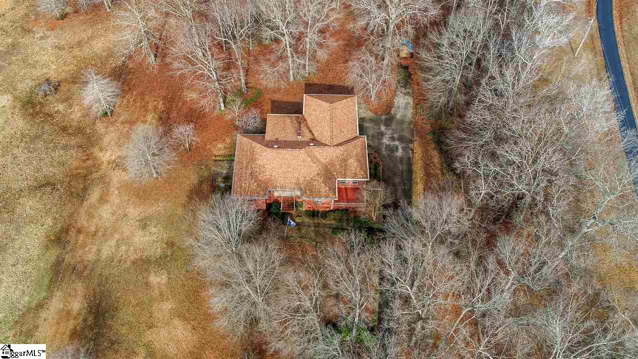 2191 Cooley Road Gray Court, SC 29645 - Photo 8 of 35