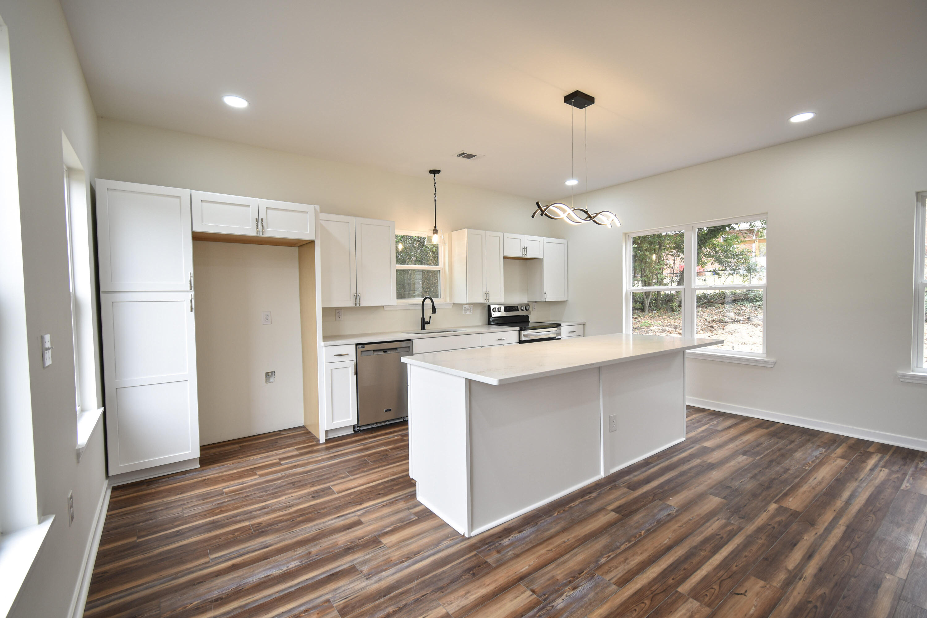 2239 Windsor Spring Road Augusta, GA 30906 - Photo 14 of 63 DSC_9779