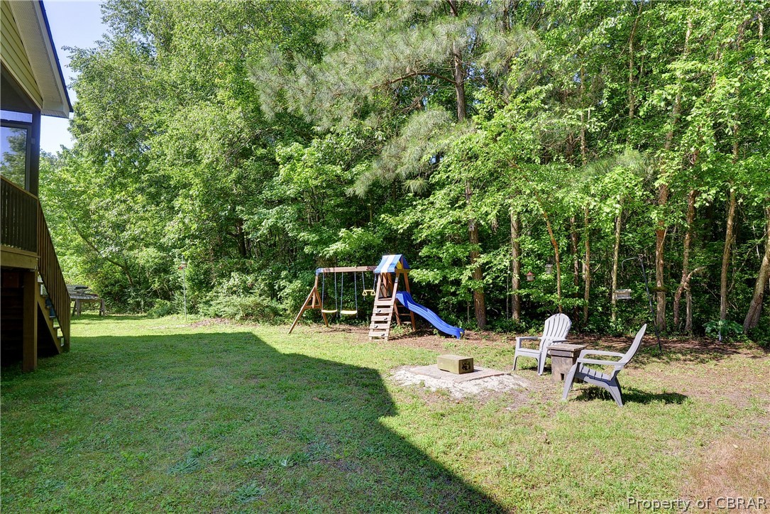 10147 Line Fence Road Hayes, VA 23072 - Photo 6 of 50 Gallery Image 6