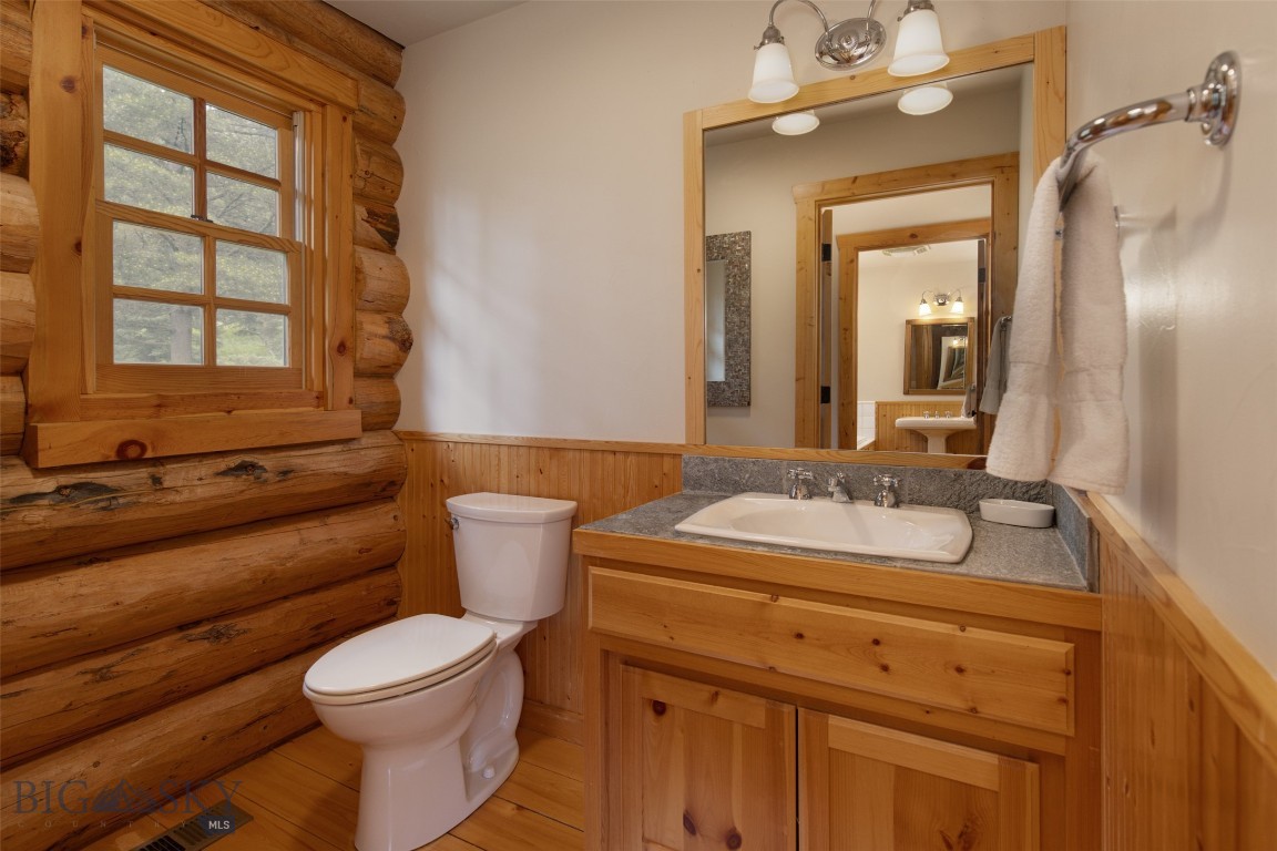 49824 Gallatin Road Gallatin Gateway, MT 59730 - Photo 76 of 81 Studio Bath