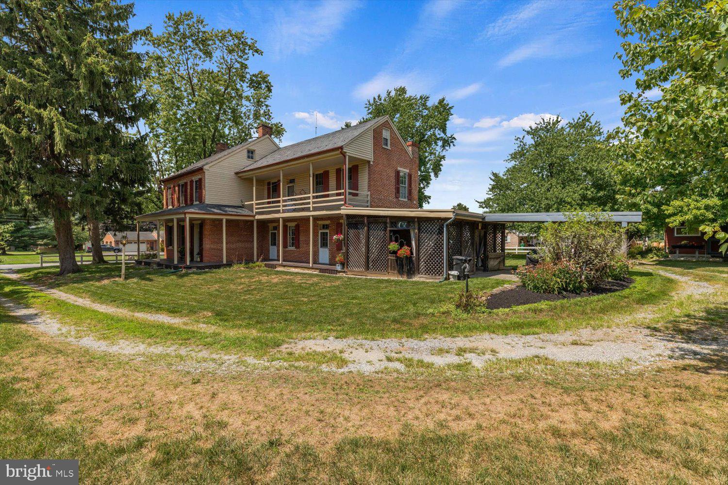 651 Union School Road Mount Joy, PA 17552 - Photo 4 of 59 Gallery Image 4