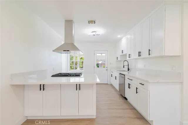 $3,850 | 8108 Lemona Avenue, Panorama City, CA 91402