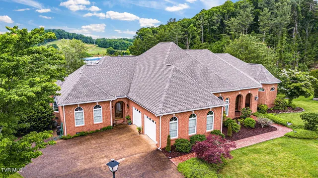 $599,000 | 21390 Sheffield Court, Abingdon, VA 24210