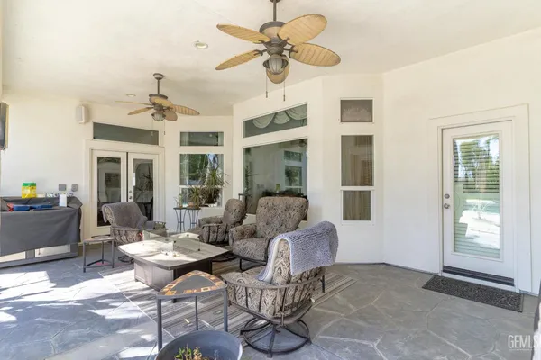 $969,000 | Undisclosed Address, Bakersfield, CA 93312