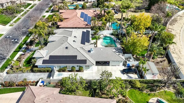 $969,000 | Undisclosed Address, Bakersfield, CA 93312