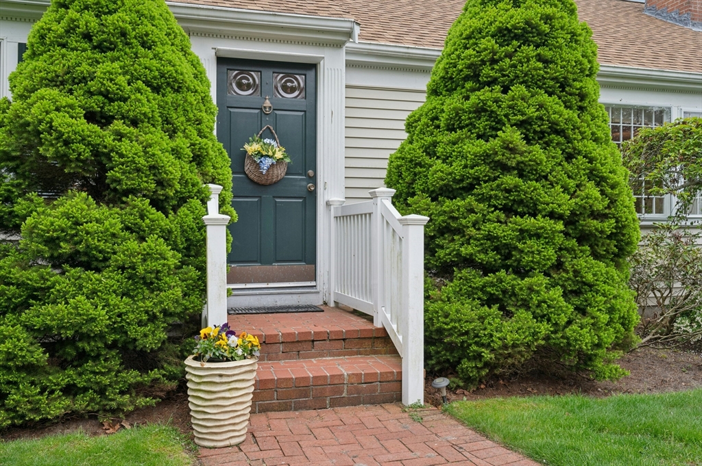 8 Viking Rock Road Yarmouth, MA 02664 - Photo 2 of 40