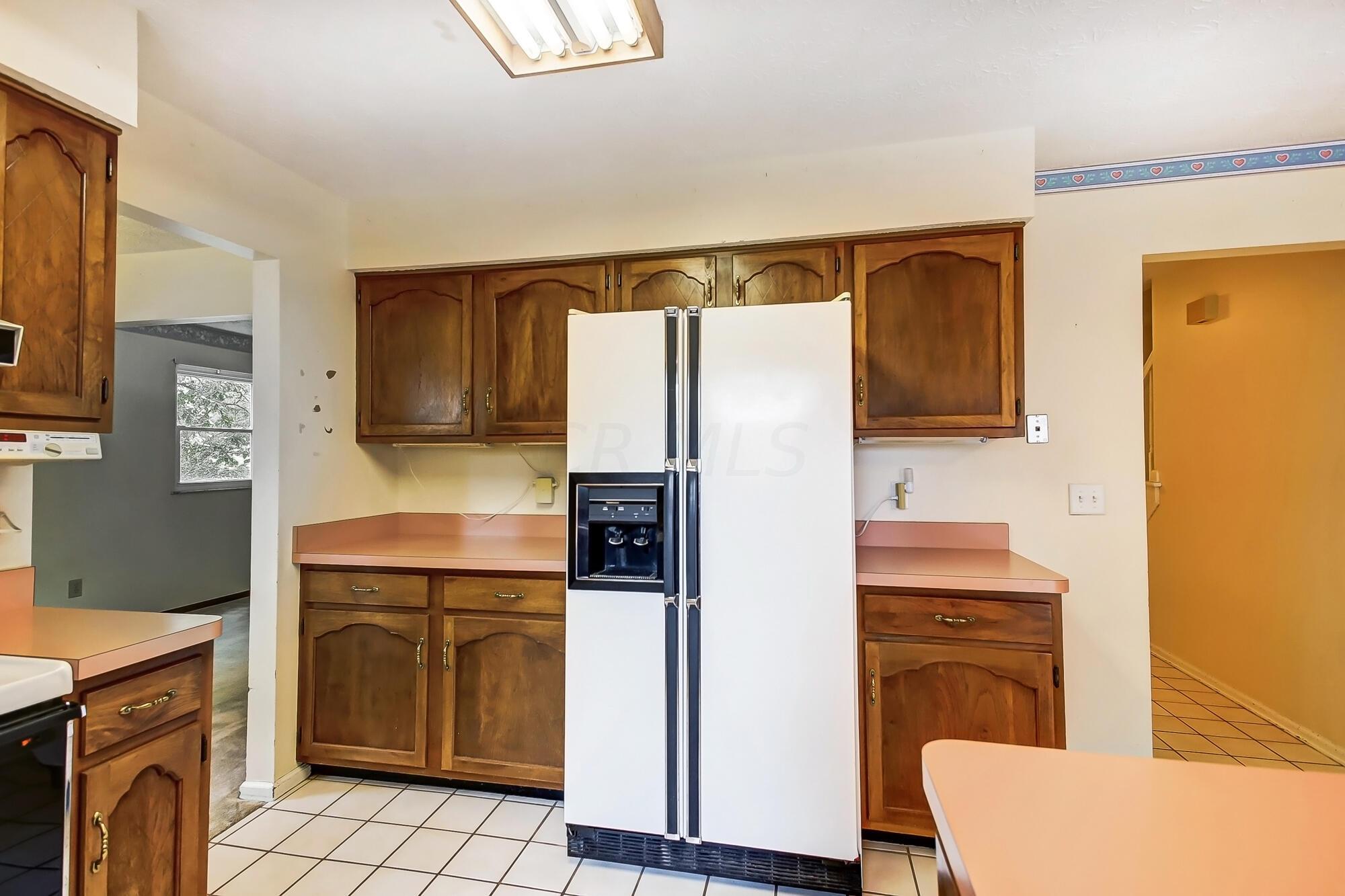 577 Rosehill Road Reynoldsburg, OH 43068 - Photo 17 of 51 017
