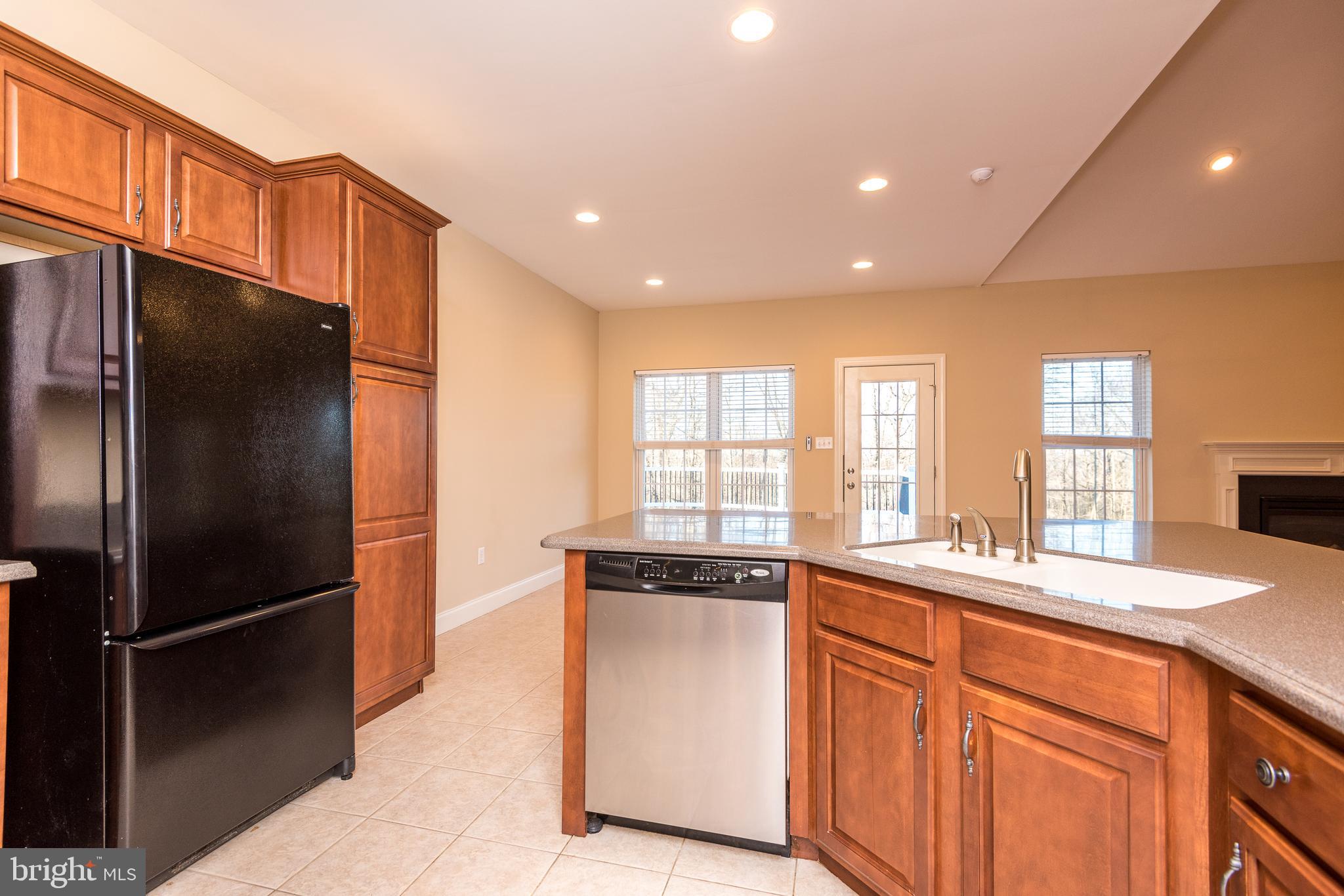 309 Quaker Hill Road Morgantown, PA 19543 - Photo 19 of 43 Kitchen & Breakfast Room