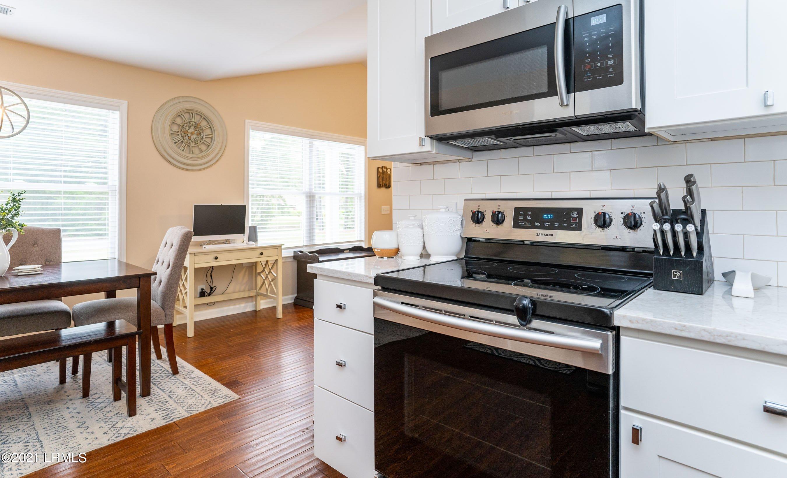 96 State Rd S-7-578 Beaufort, SC 29907 - Photo 14 of 33 Backsplash