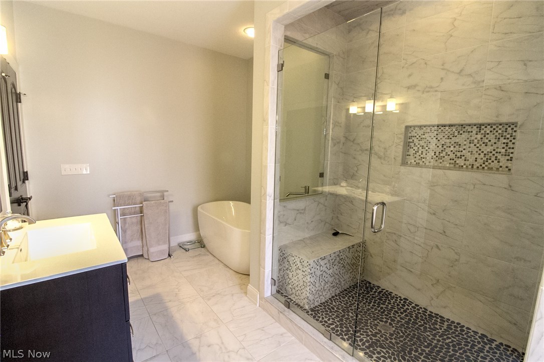 2218 South Overlook Road Cleveland, OH 44106 - Photo 17 of 23 Gallery Image 17