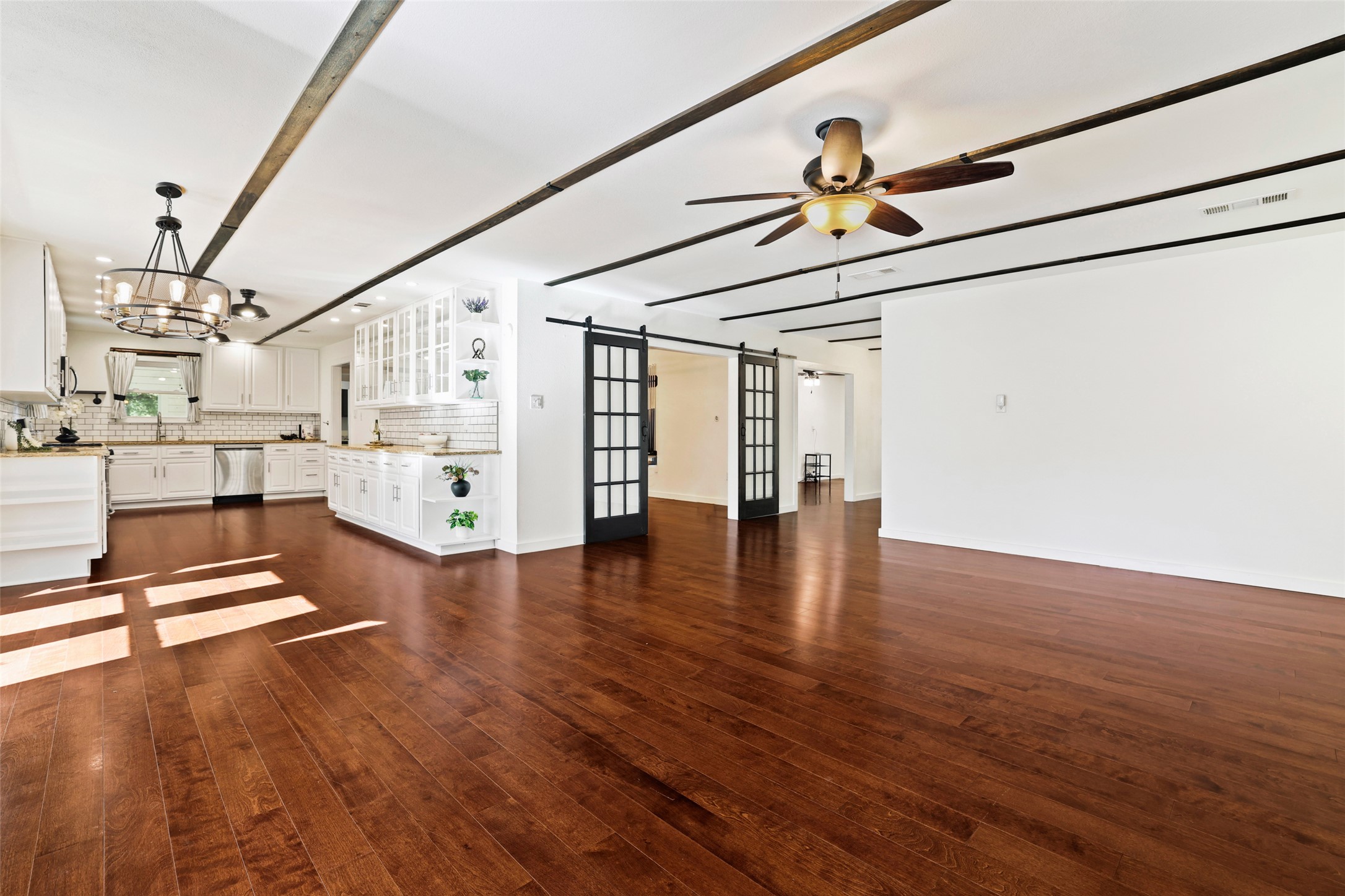 30309 Live Oak Trail Georgetown, TX 78633 - Photo 20 of 40