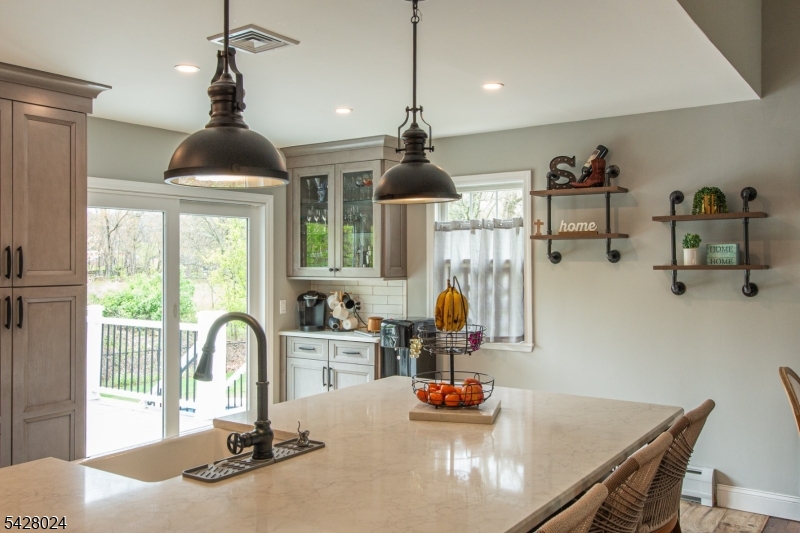 15 Windsor Drive Oak Ridge, NJ 07438 - Photo 11 of 49