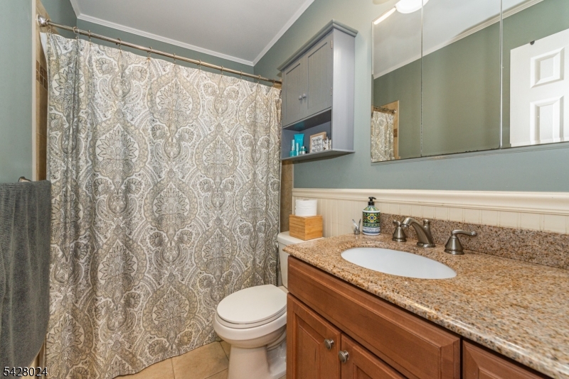 15 Windsor Drive Oak Ridge, NJ 07438 - Photo 18 of 49