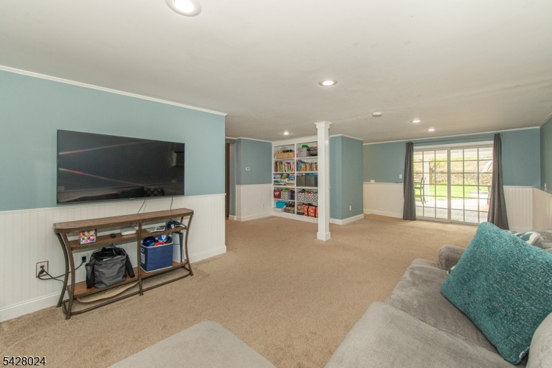 15 Windsor Drive Oak Ridge, NJ 07438 - Photo 21 of 49