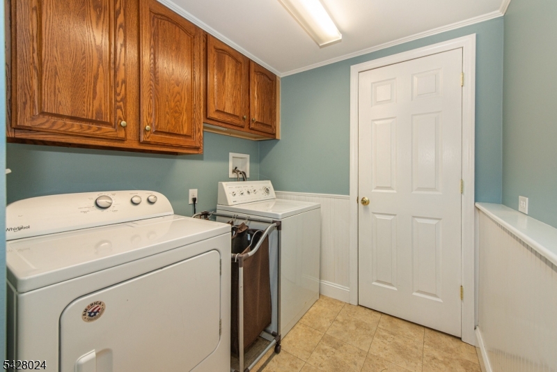15 Windsor Drive Oak Ridge, NJ 07438 - Photo 23 of 49