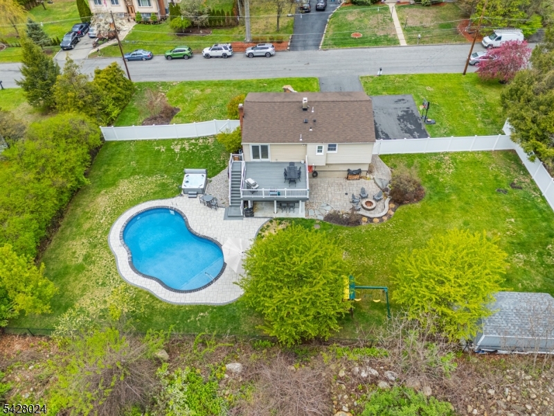 15 Windsor Drive Oak Ridge, NJ 07438 - Photo 47 of 49