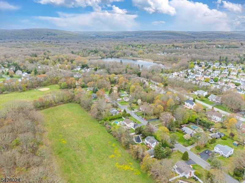 15 Windsor Drive Oak Ridge, NJ 07438 - Photo 48 of 49