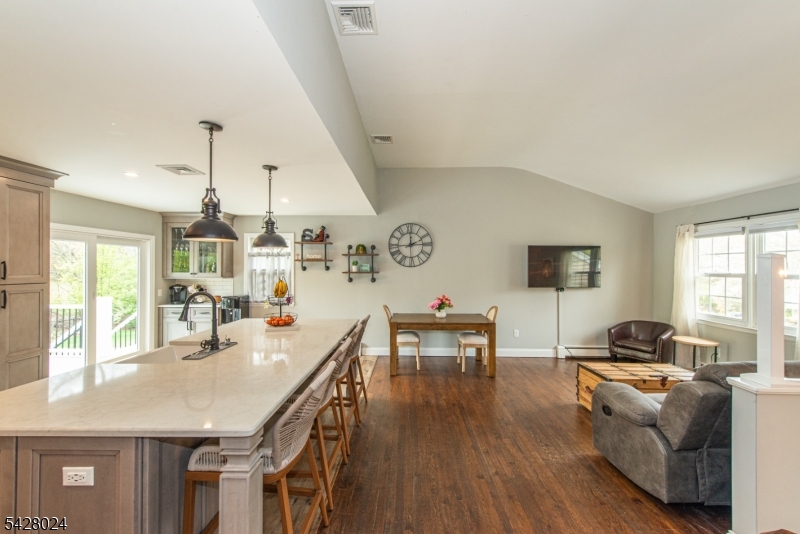 15 Windsor Drive Oak Ridge, NJ 07438 - Photo 6 of 49