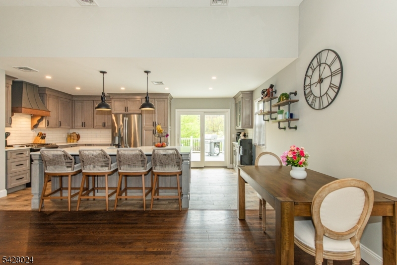 15 Windsor Drive Oak Ridge, NJ 07438 - Photo 8 of 49