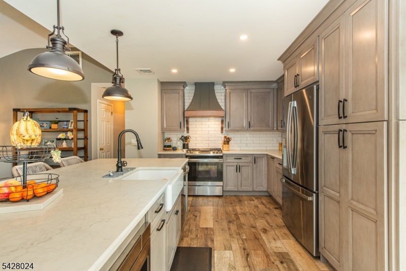 15 Windsor Drive Oak Ridge, NJ 07438 - Photo 10 of 49