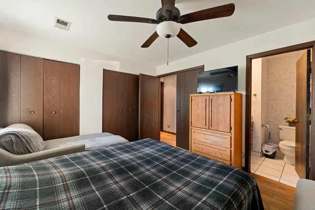 $200,000 | 756 Rodenburg Road, Unit 1C, Roselle, IL 60172