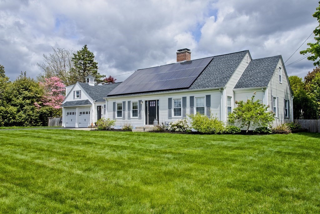 53 Ridge Road East Longmeadow, MA 01028 - Photo 1 of 41 Gallery Image 1