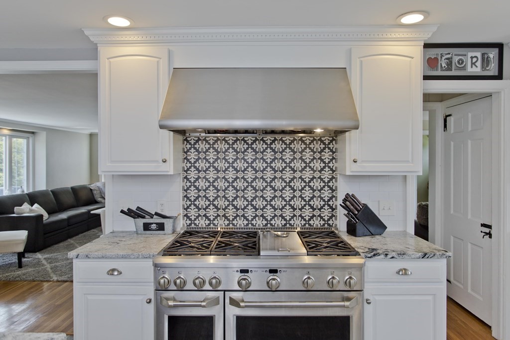 53 Ridge Road East Longmeadow, MA 01028 - Photo 12 of 41 Gallery Image 12