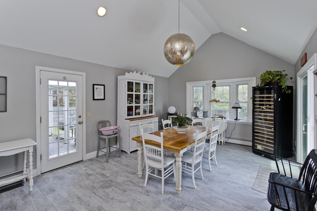 53 Ridge Road East Longmeadow, MA 01028 - Photo 16 of 41 Gallery Image 16
