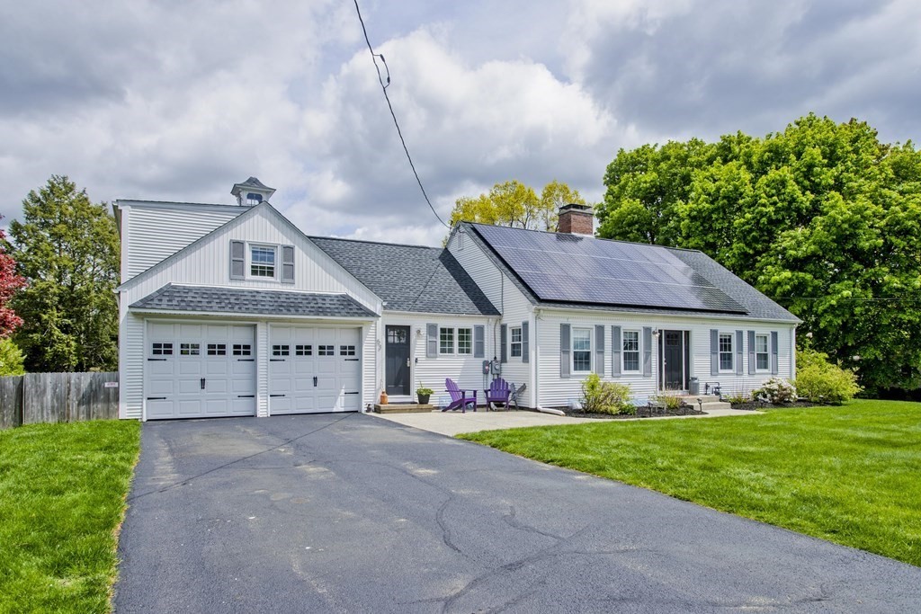 53 Ridge Road East Longmeadow, MA 01028 - Photo 2 of 41 Gallery Image 2