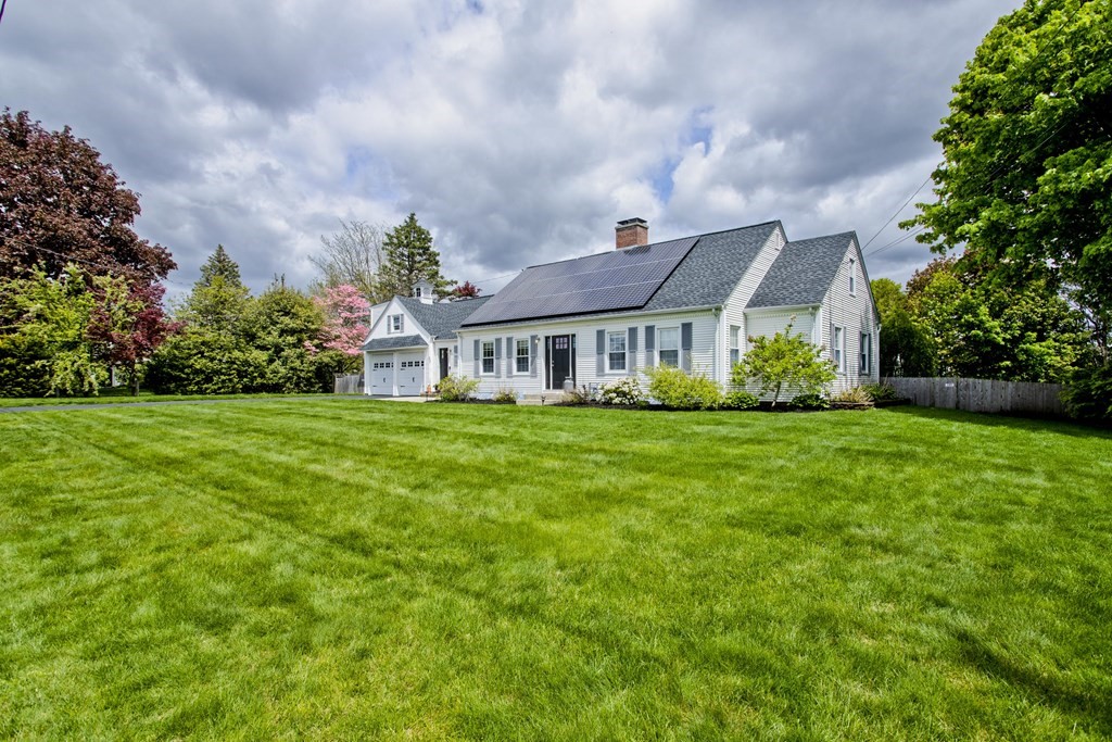 53 Ridge Road East Longmeadow, MA 01028 - Photo 3 of 41 Gallery Image 3