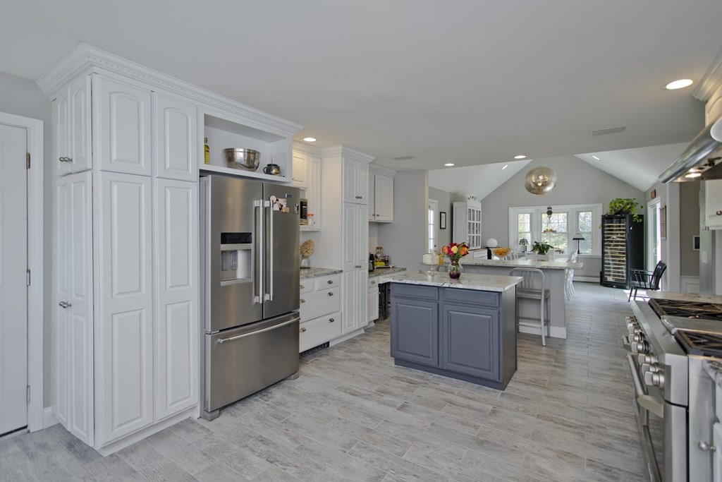 53 Ridge Road East Longmeadow, MA 01028 - Photo 6 of 41 Gallery Image 6