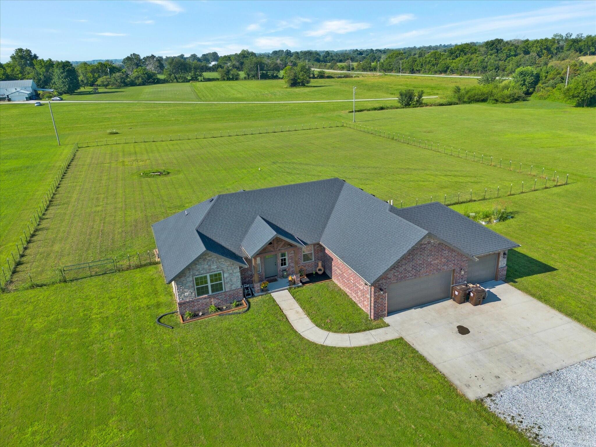206 Maria Road Clever, MO 65631 - Photo 28 of 33 35-DJI_0025