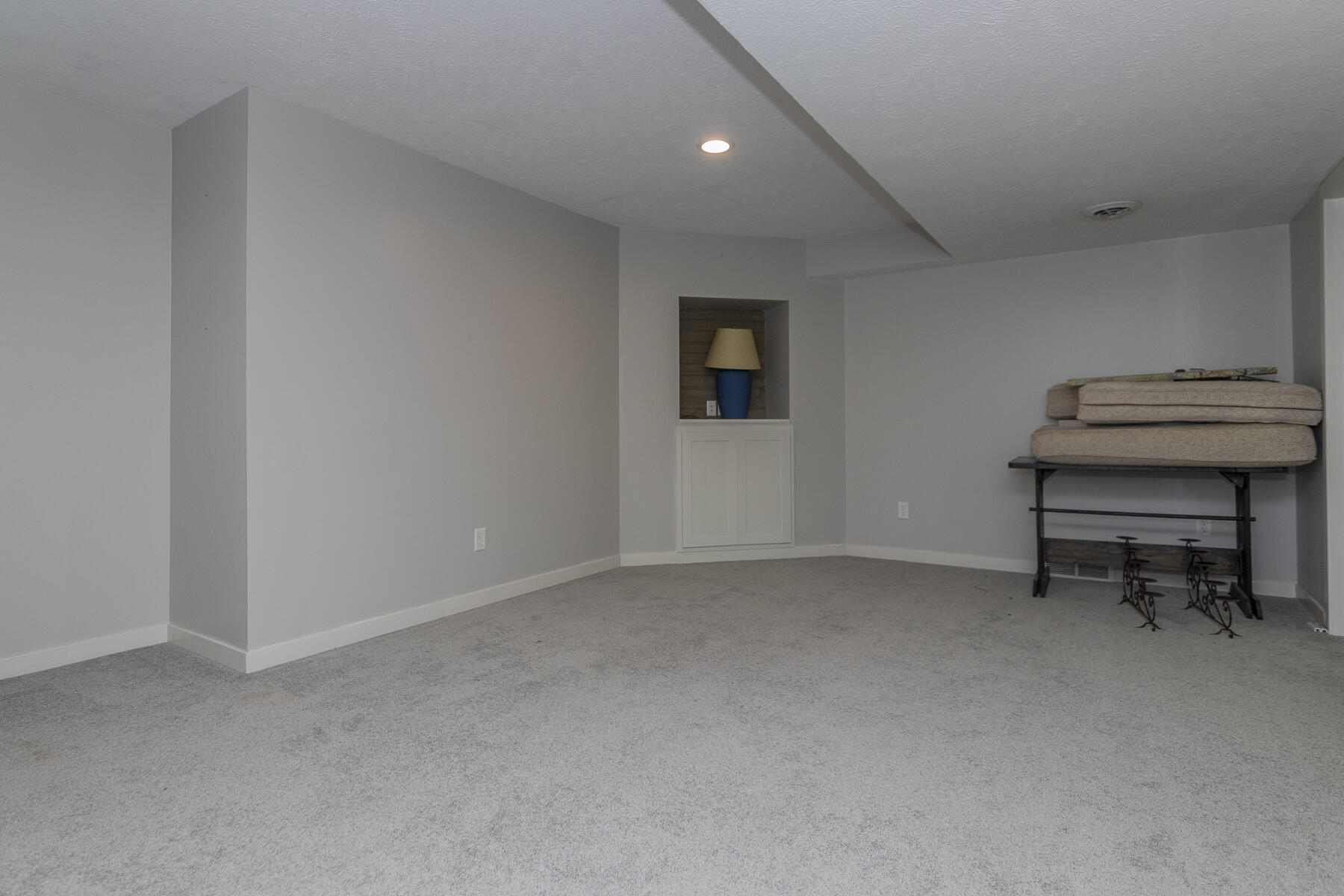 3894 Whitney Court Kalamazoo, MI 49009 - Photo 27 of 45 3894Whitney-48