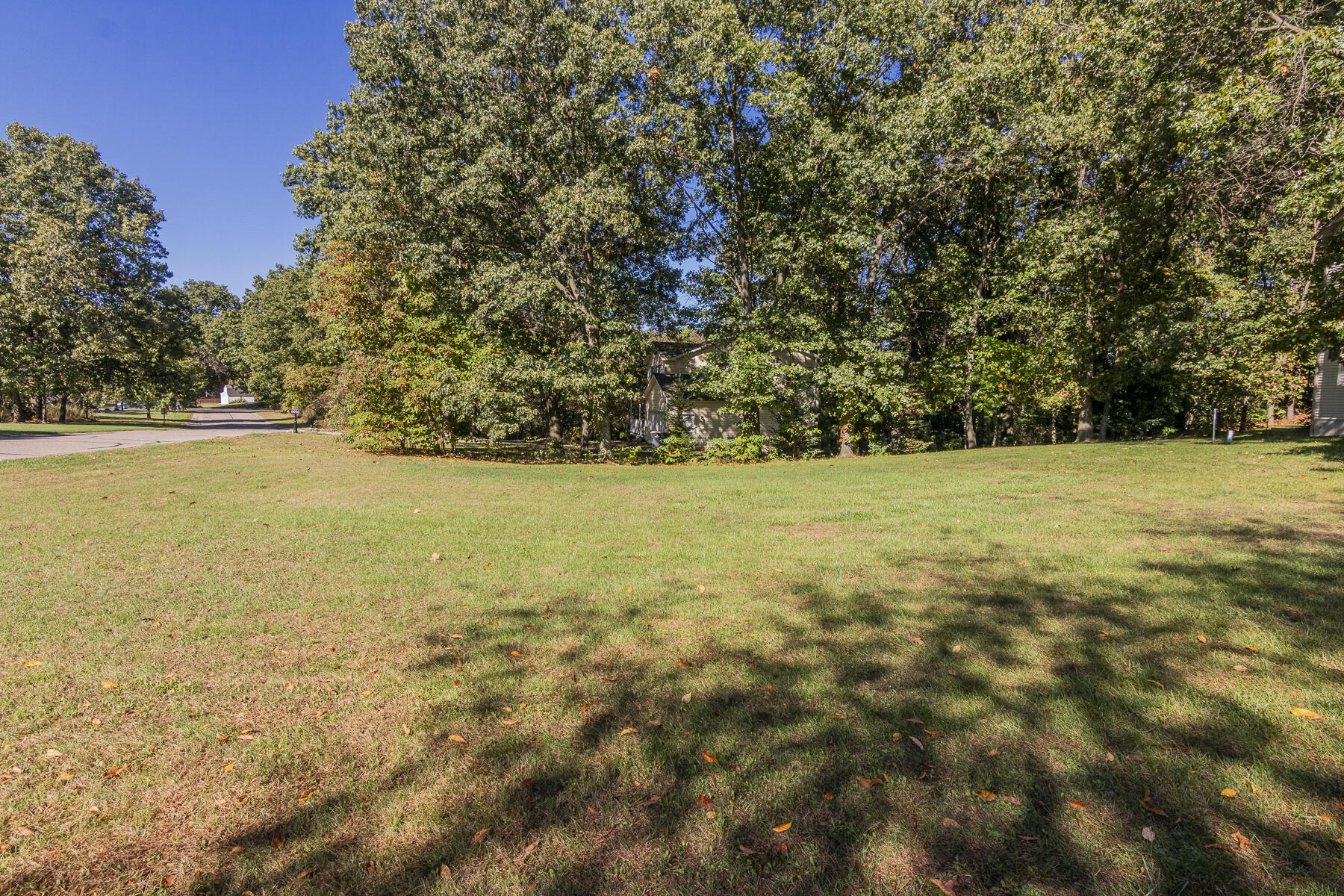 3894 Whitney Court Kalamazoo, MI 49009 - Photo 37 of 45 3894Whitney-72