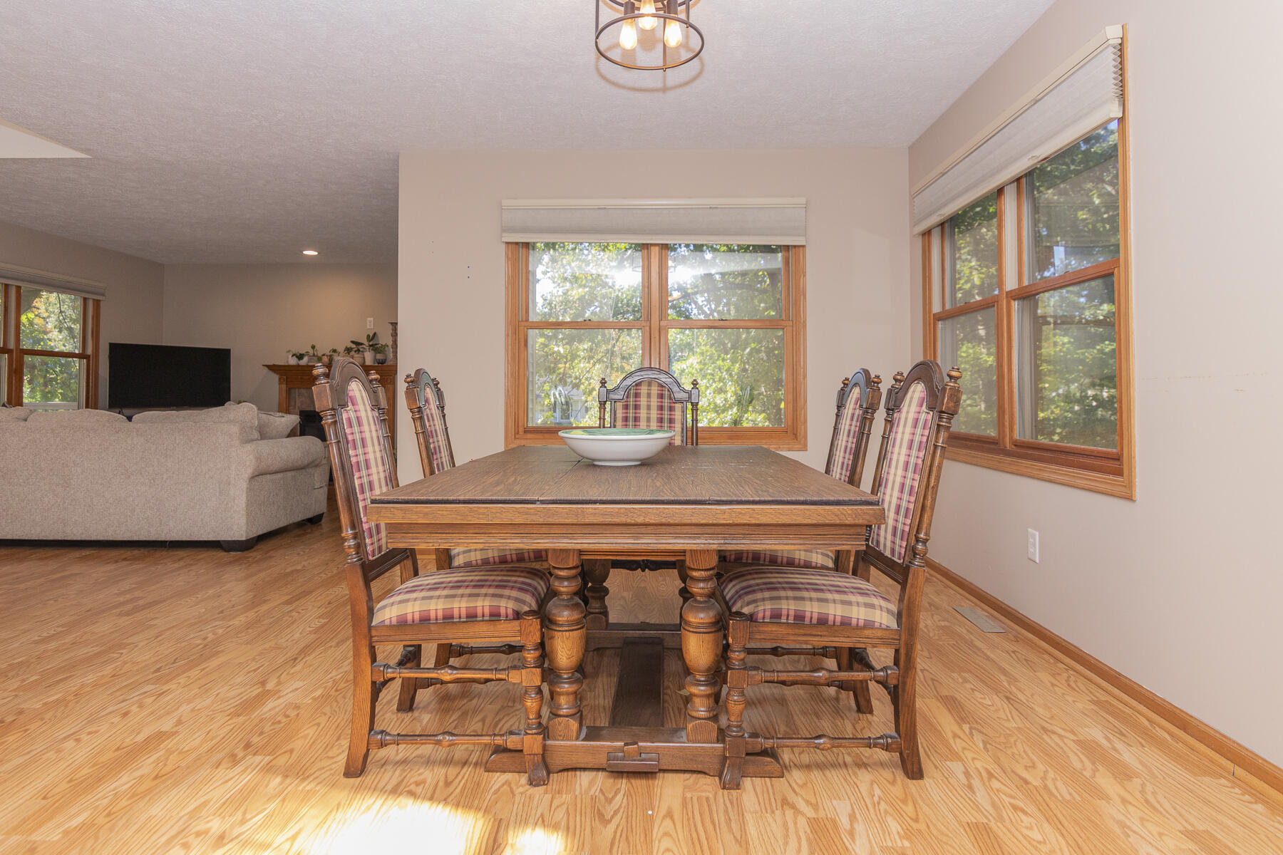 3894 Whitney Court Kalamazoo, MI 49009 - Photo 8 of 45 3894Whitney-35