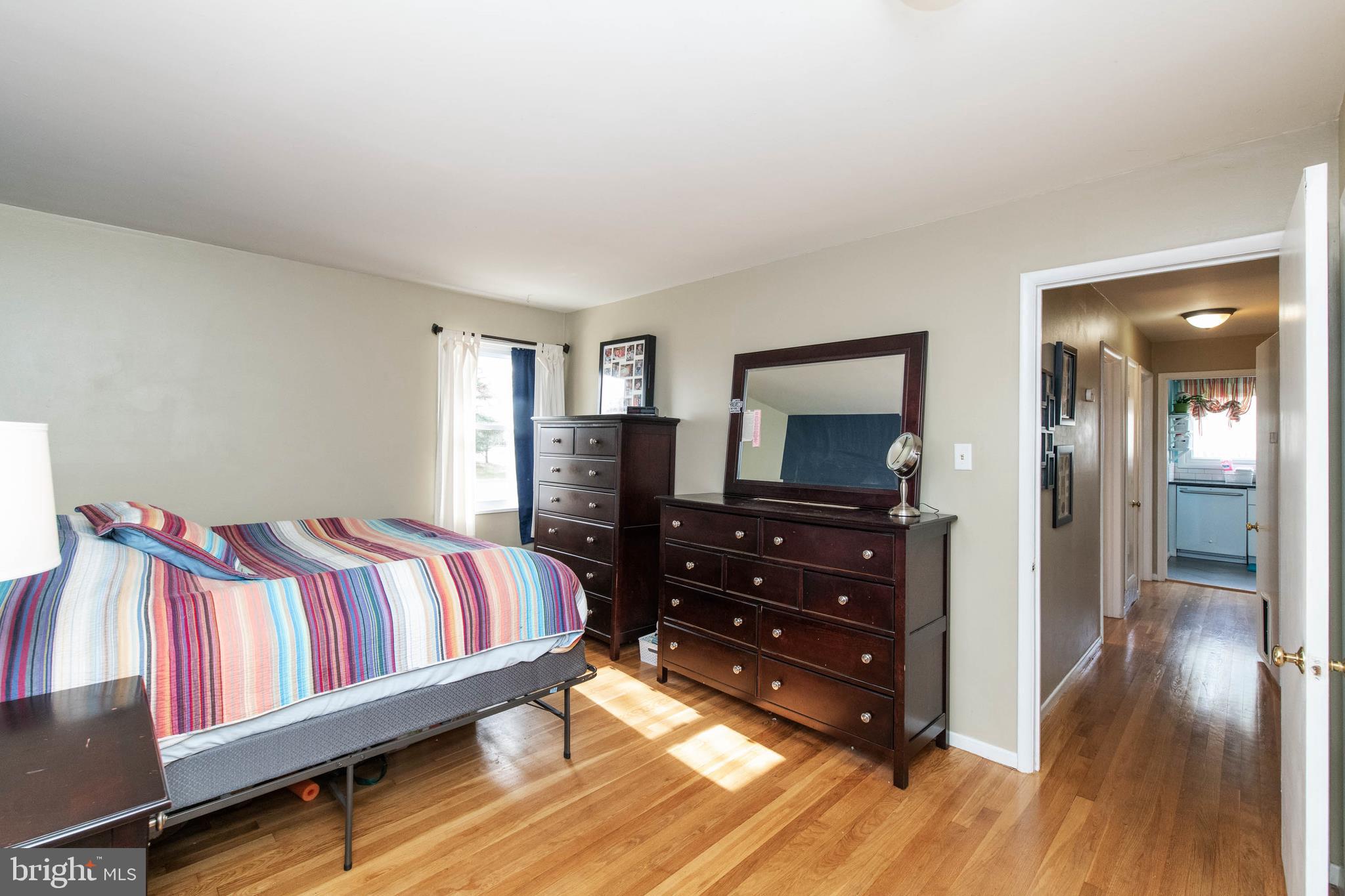44 East Timonium Road Lutherville-Timonium, MD 21093 - Photo 15 of 48 Plenty of space for bedroom furniture