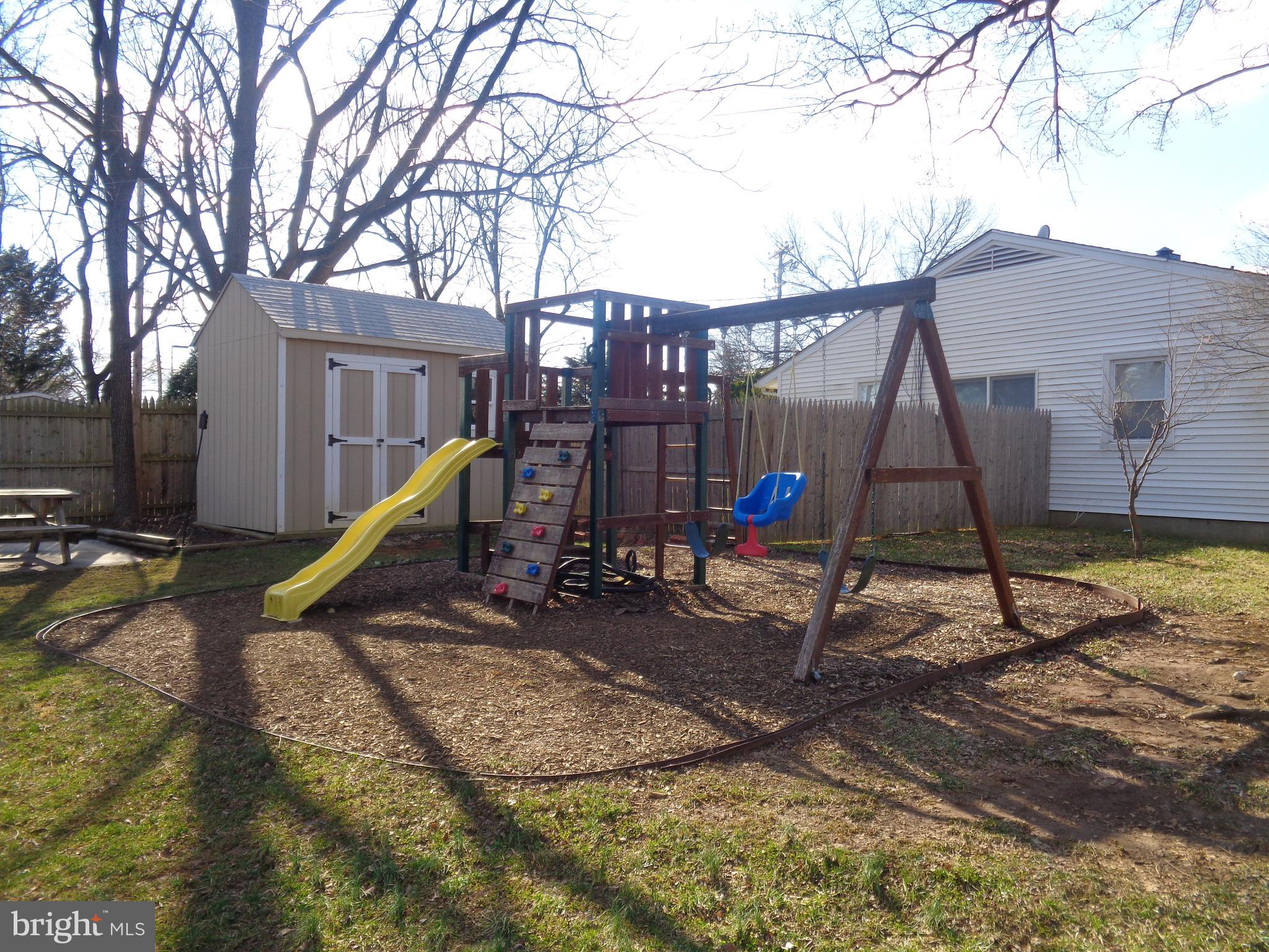44 East Timonium Road Lutherville-Timonium, MD 21093 - Photo 41 of 48 Great play set is included