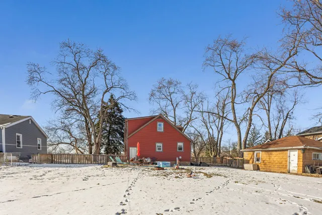 $389,000 | 5875 Walnut Avenue, Downers Grove, IL 60516