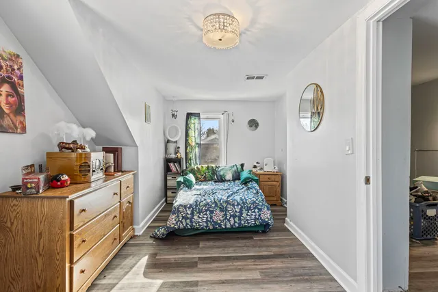 $389,000 | 5875 Walnut Avenue, Downers Grove, IL 60516