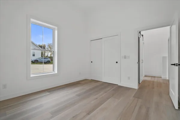 $269,900 | 308 Oak Street, Unit 101, Slinger, WI 53086