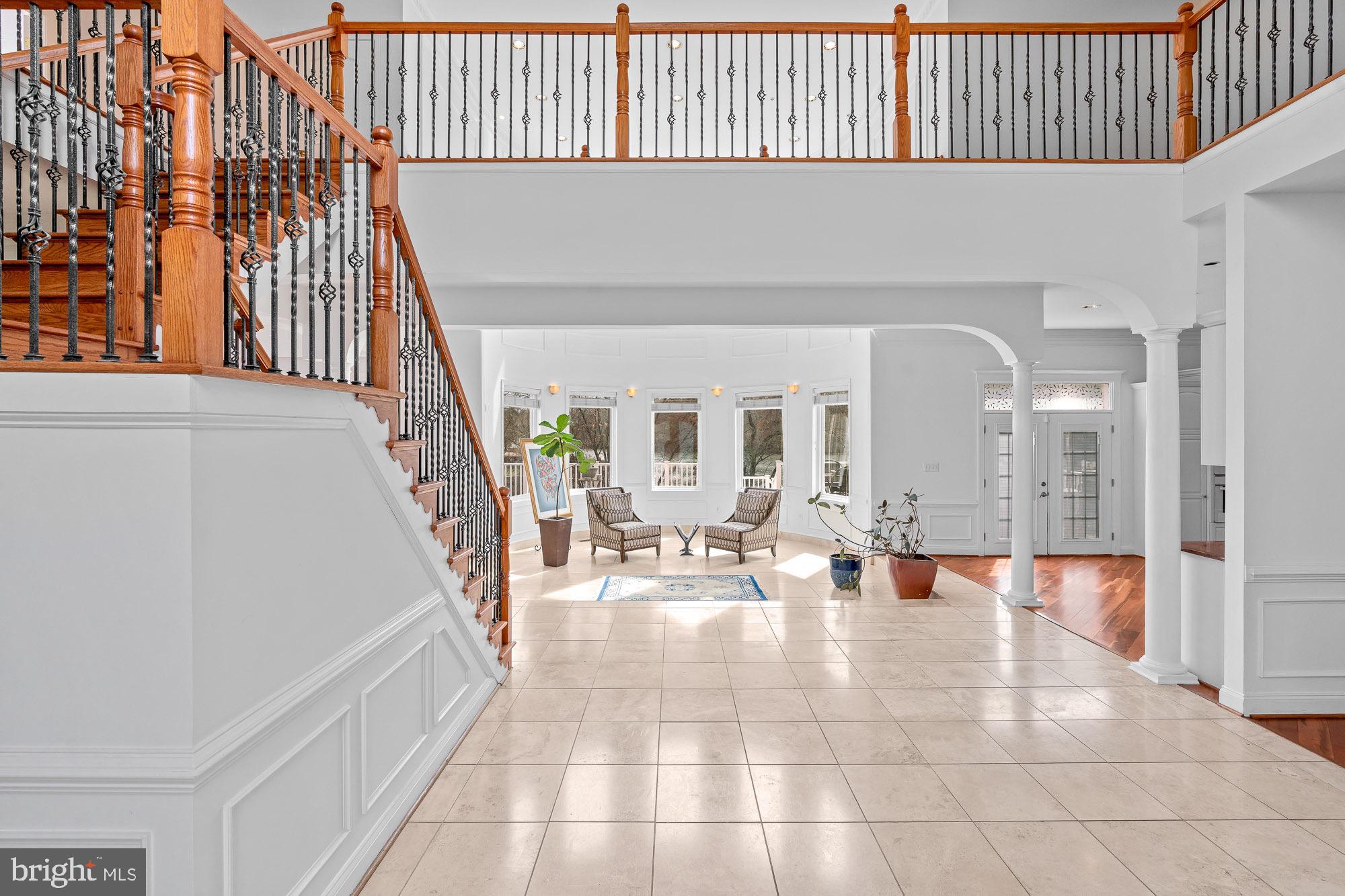 712 Swan Creek Road Fort Washington, MD 20744 - Photo 23 of 73 Main Entrance Foyer