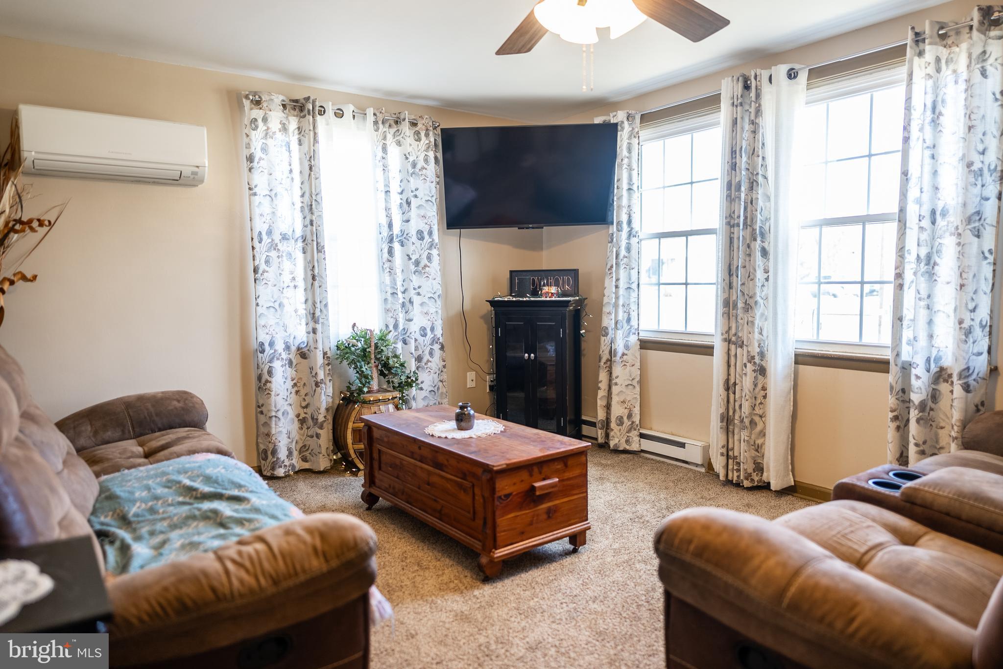 715 Edgegrove Road Hanover, PA 17331 - Photo 8 of 25 Gallery Image 8
