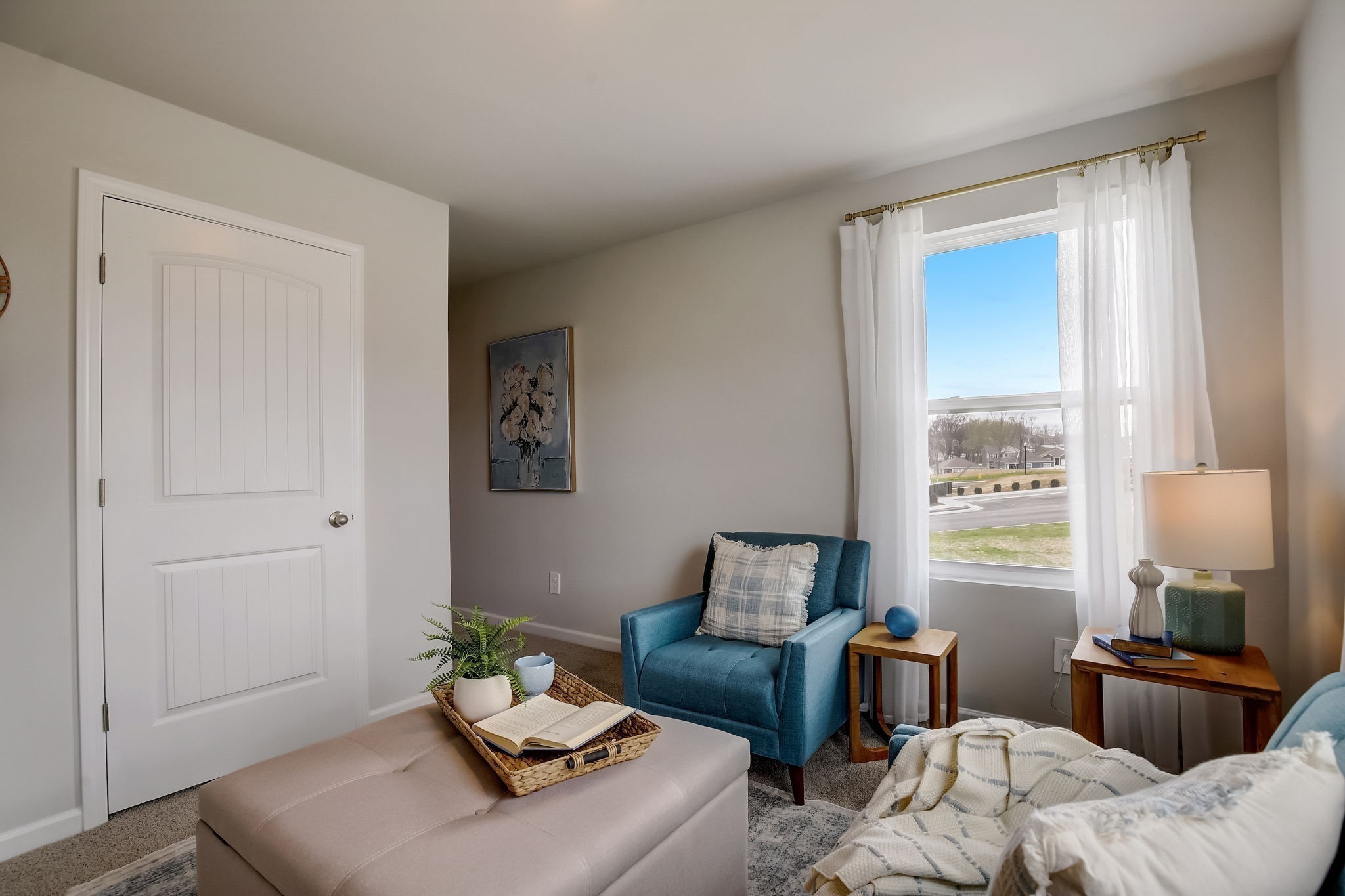2105 Widgeon Point Lebanon, TN 37090 - Photo 31 of 42 a living room with furniture and a window