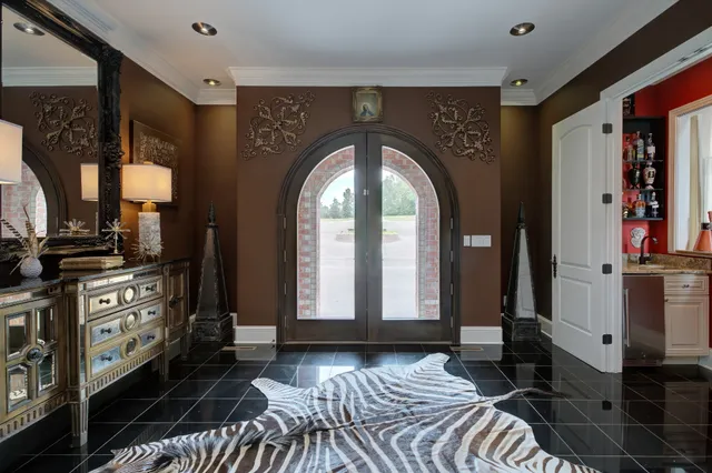 $4,500,000 | 140 Lake Shore, Henderson, TN 38340