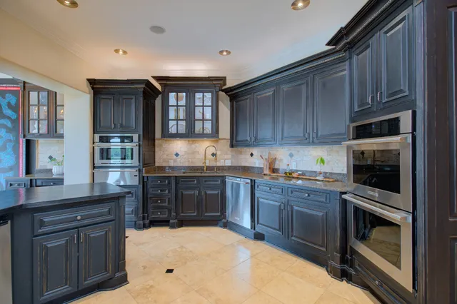 $4,500,000 | 140 Lake Shore, Henderson, TN 38340