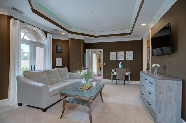 $4,500,000 | 140 Lake Shore, Henderson, TN 38340